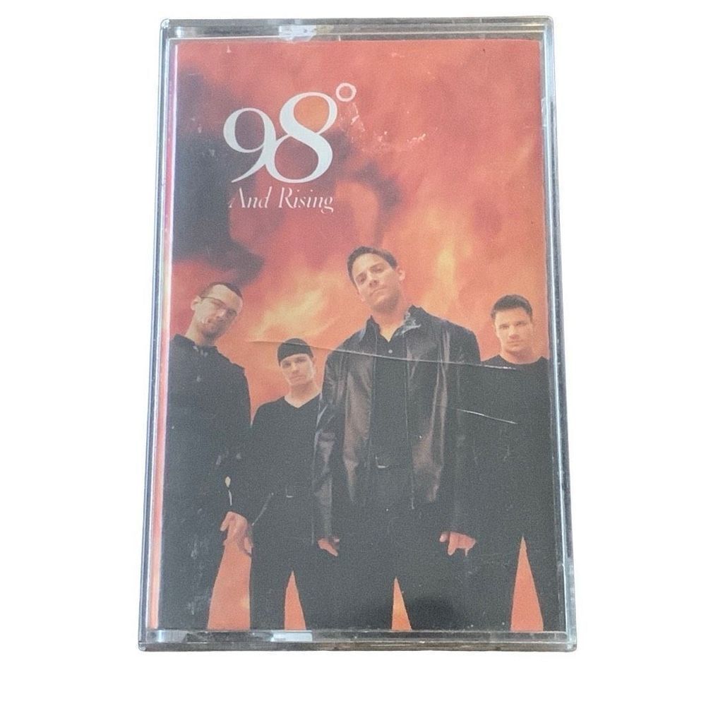 Pre Owned Music Cassette 98 Degrees Ninety Wight Degrees and Rising